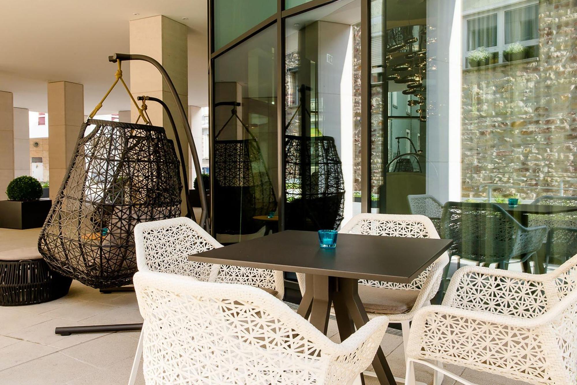 Motel One Stuttgart-Bad Cannstatt ภายนอก รูปภาพ