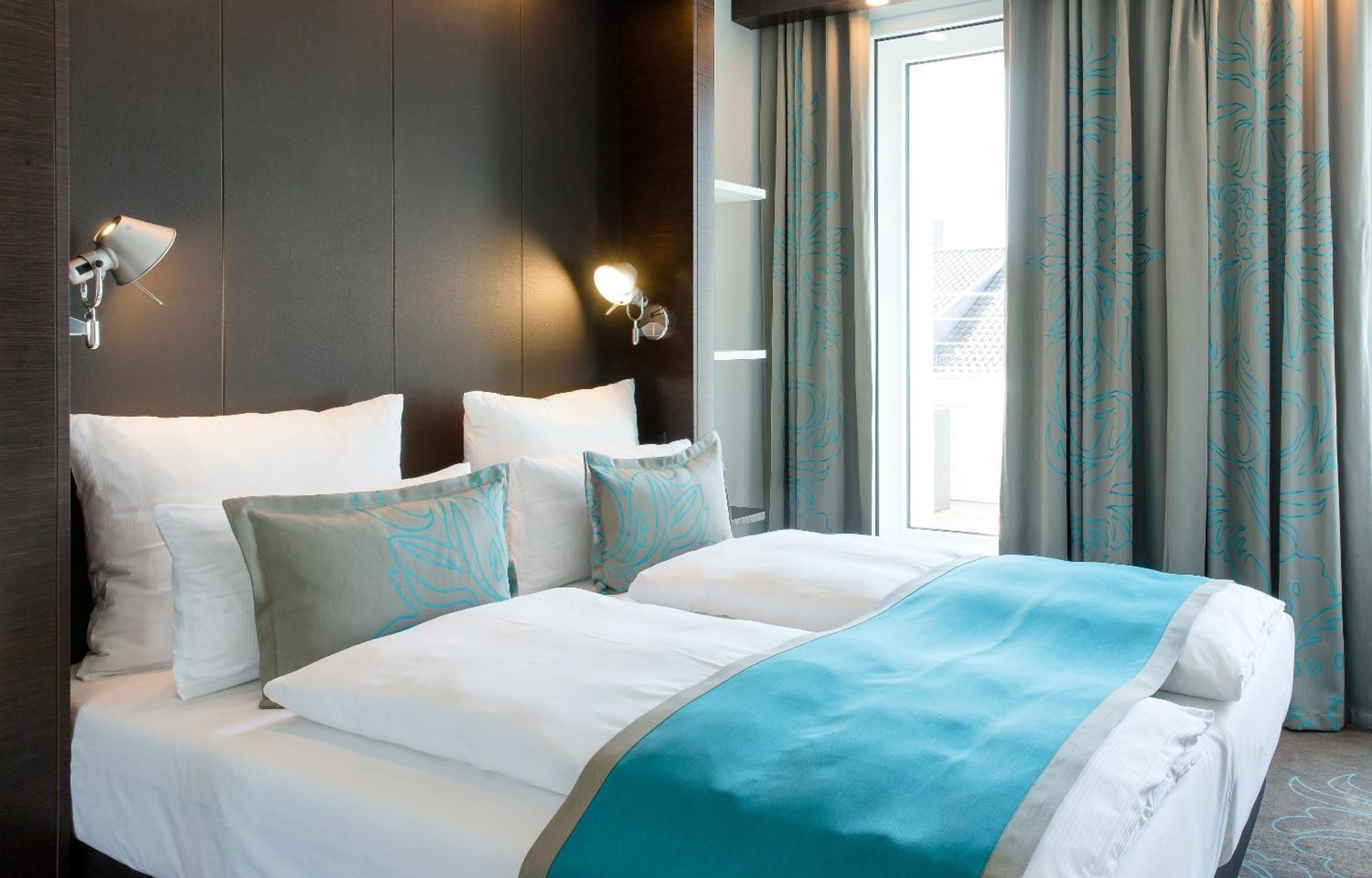 Motel One Stuttgart-Bad Cannstatt ภายนอก รูปภาพ