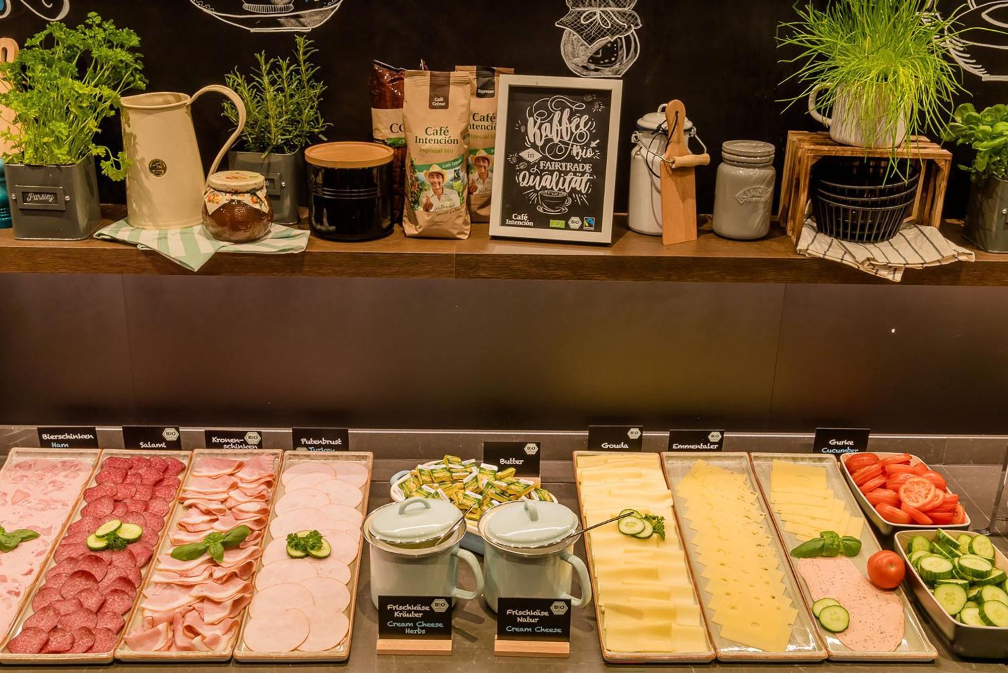 Motel One Stuttgart-Bad Cannstatt ภายนอก รูปภาพ
