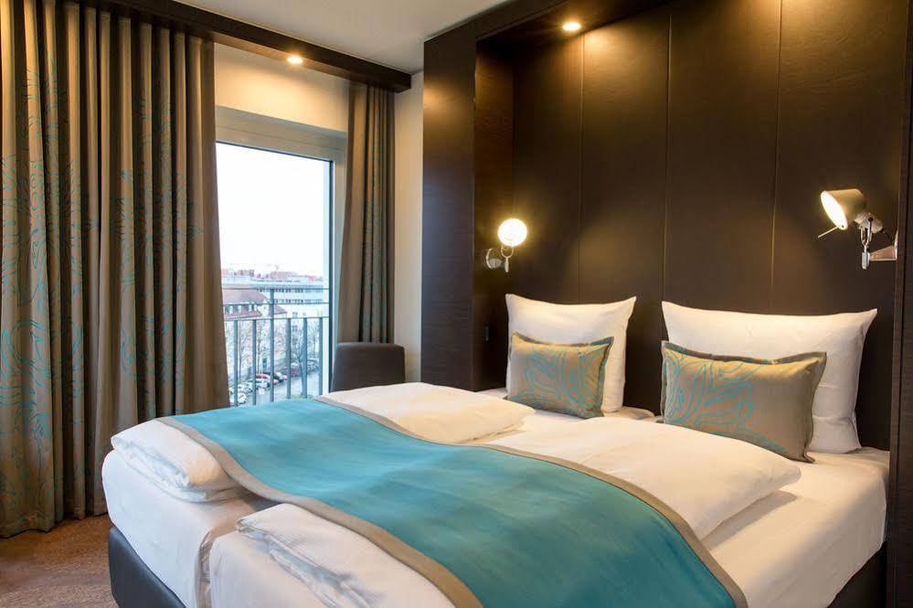 Motel One Stuttgart-Bad Cannstatt ภายนอก รูปภาพ
